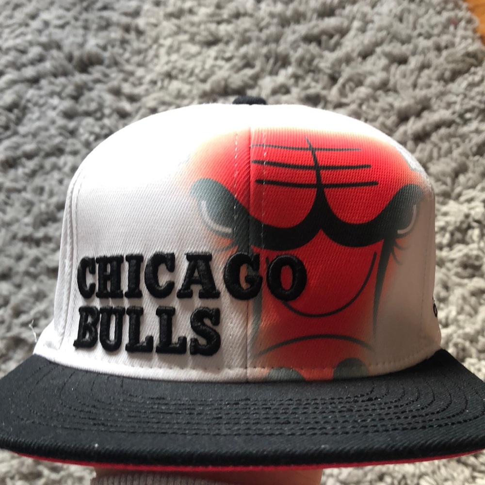bulls hat